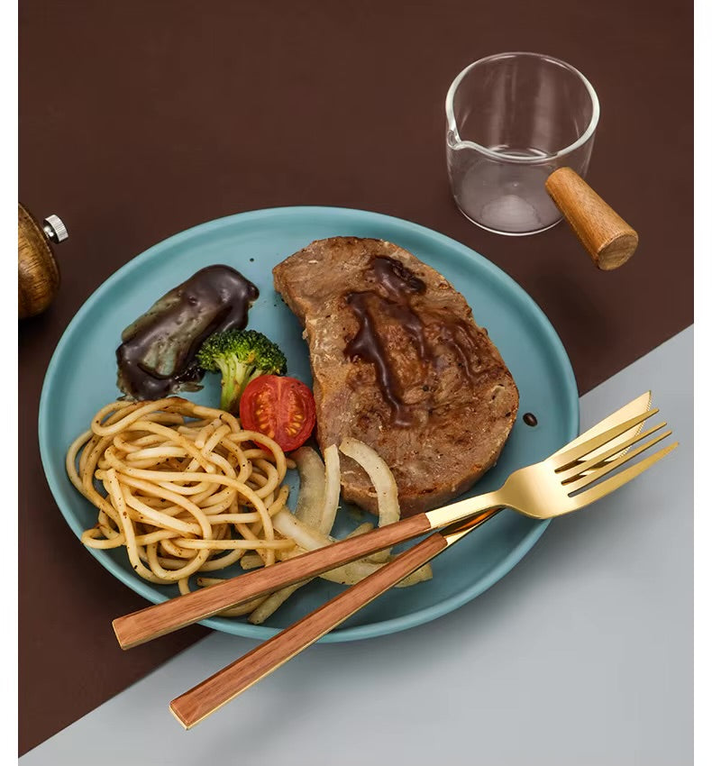 Elion Wood Handle Cutlery Set