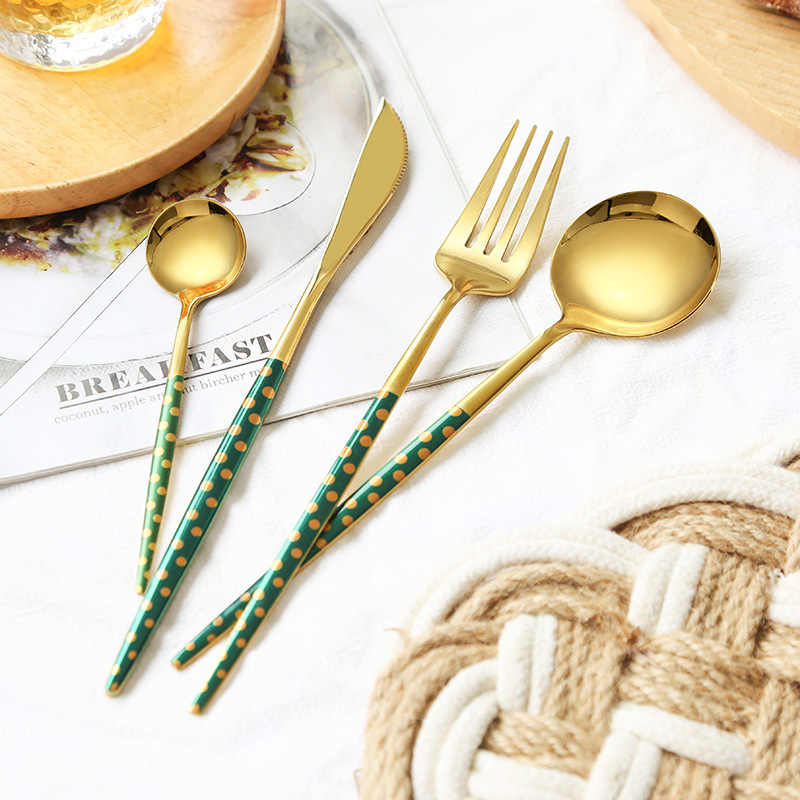 Polka Dots Cutlery Set
