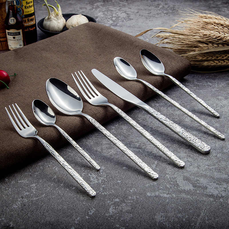 Creative Embossed Cutlery Set