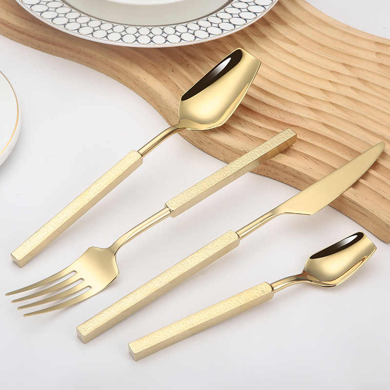 Stylish Mate Hammered Cutlery Set