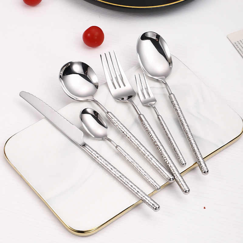 Luxury Round Handle Hammer Pattern Cutlery Set
