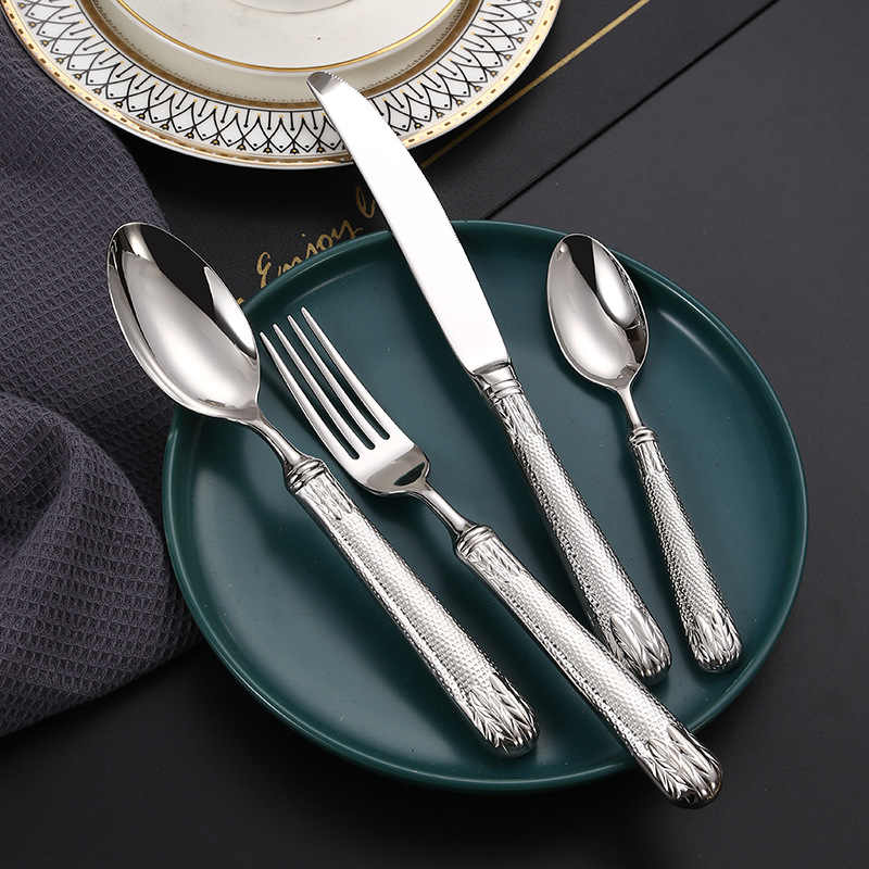 Retro Embossed Hollow Cutlery Set