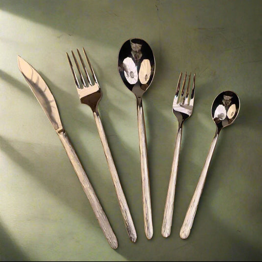 Lolla Tree Pattern Handle Cutlery Set