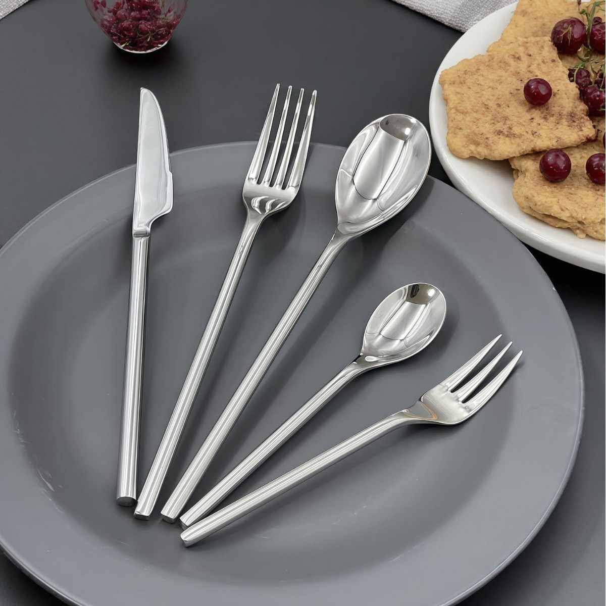 Luxury Round Handle Cutlery Set