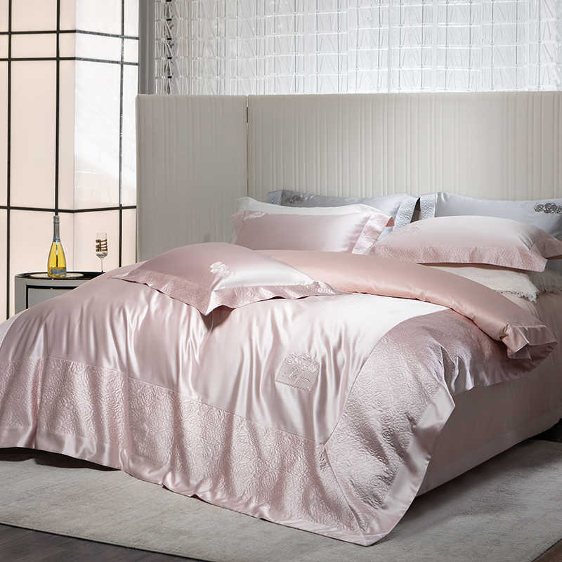 Lilibet 700TC Egyptian Luxury Bedding Set