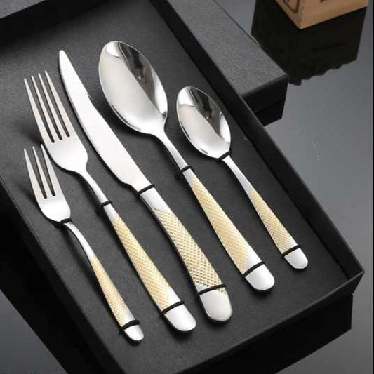 Lisa Creative Cutlery Set