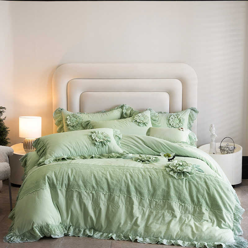 Dolly Cotton Bedding Set