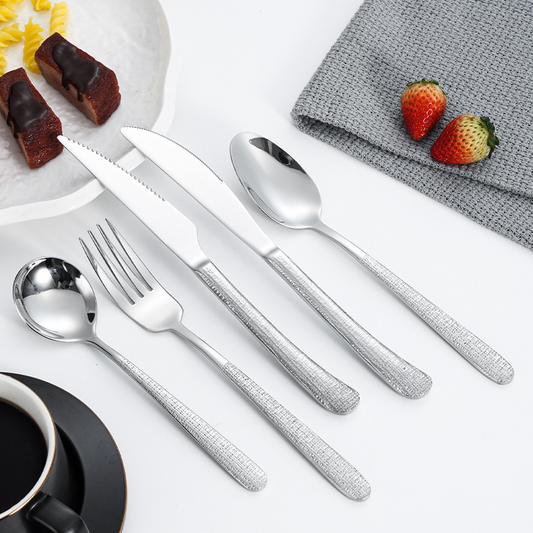 Light Luxury Hammer Pattern Cutlery Set