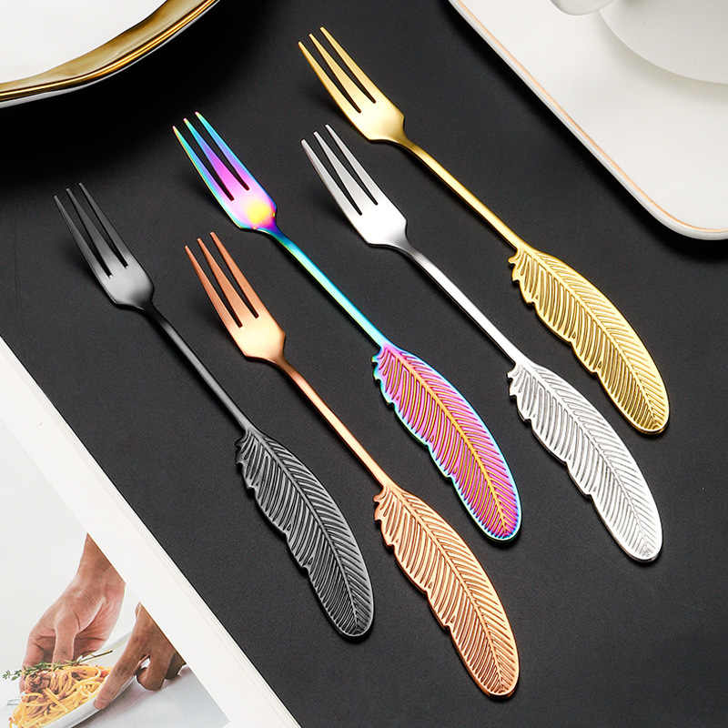 Feather Handle Cutlery Set
