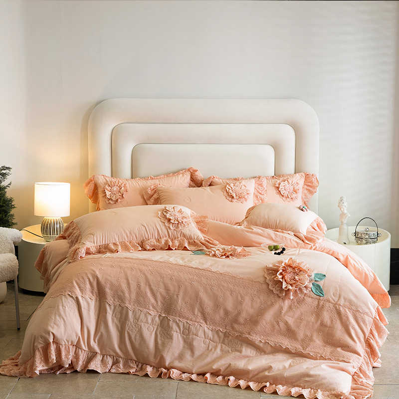 Dolly Cotton Bedding Set