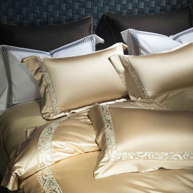 Luxury Silk Cotton Embroidery Bedding Set