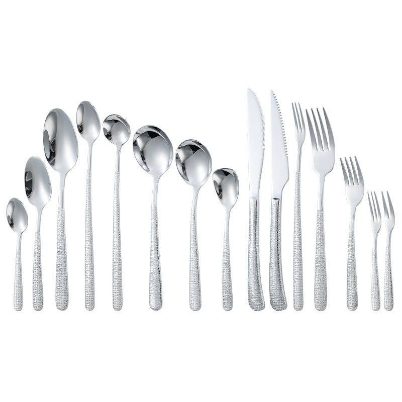 Light Luxury Hammer Pattern Cutlery Set